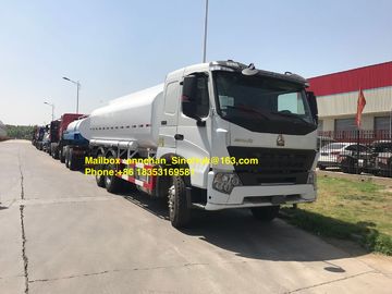 Camion blanc Lhd Zz1257n4347n1 de réservoir de stockage de pétrole du camion 6x4 de réservoir de carburant de Sinotruk Howo A7