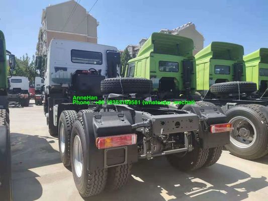 camion de tracteur de 40T 420hp Sinotruk avec le réservoir de stockage de pétrole 1000L