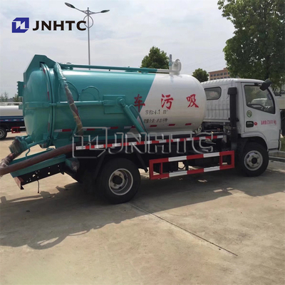 Le message publicitaire de faible puissance de DONGFENG troque le camion de petite capacité d'aspiration d'eaux d'égout de vide