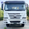 Sinotruk Howo Cran Truck 8X4 10Tons Cargo avec une grue pliante 16 roues 400hp À vendre