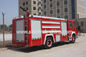 camion de pompiers de délivrance du moteur 400HP avec le réservoir d'eau de capacité de 8 tonnes et les canons à eau