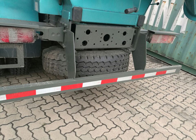 Camion à benne basculante de Sinotruk HOWO A7/grands camions benne basculante de la construction RHD 6X4