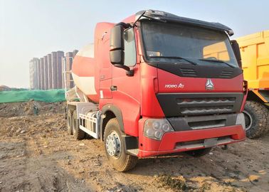 Howo 6*4 25 tonnes de mélangeur concret de mélange de camion sur le béton de site troque la longue durée