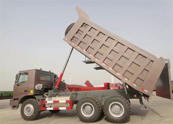 Cabine squelettique de haute résistance de Tipper Dump Truck ZZ5707S3840AJ d'exploitation de SINOTRUK HOWO